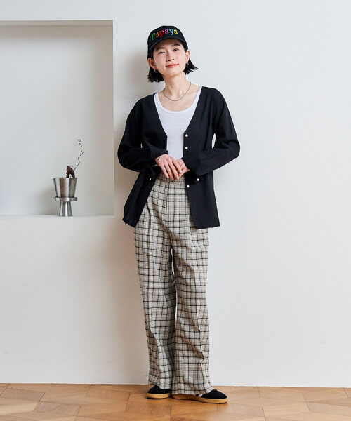 FREAK'S STORE(フリークスストア)の「インド Vネックシャツ(シャツ/ブラウス・レディース・サックスブルー/ブラック/オフホワイト/チャコール・フリ-)」の17枚目の写真