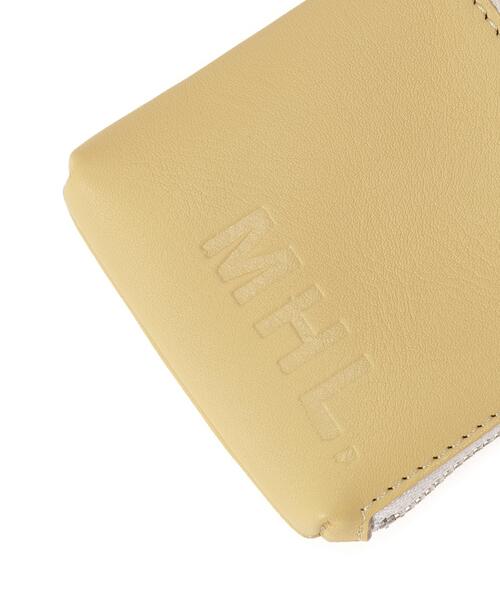 MHL.（エムエイチエル）の「BASIC LEATHER（ポーチ・レディース・ネイビー/イエロー系その他2・FREE）」の11枚目の写真