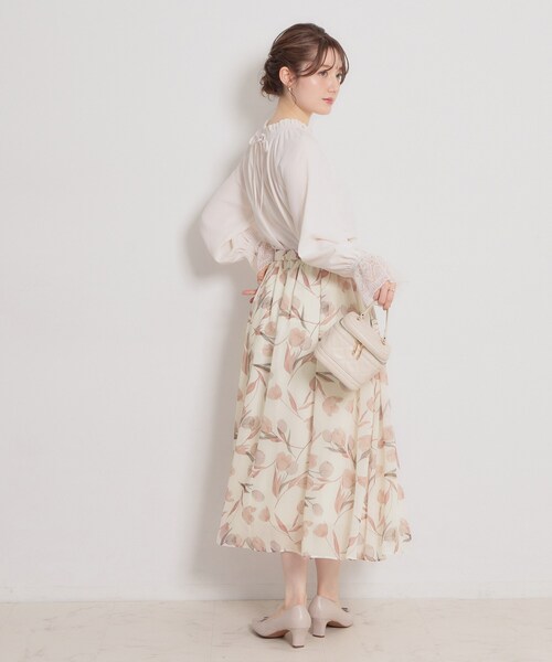 couture brooch（クチュールブローチ）の「【洗える】チューリップ柄スカート（スカート・レディース・ネイビー/オフホワイト・36/42/40/38）」の21枚目の写真