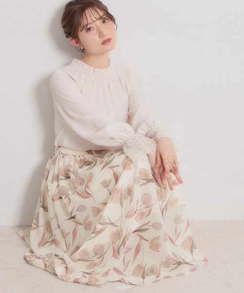 couture brooch（クチュールブローチ）の「【洗える】チューリップ柄スカート（スカート・レディース・ネイビー/オフホワイト・36/42/40/38）」の22枚目の写真