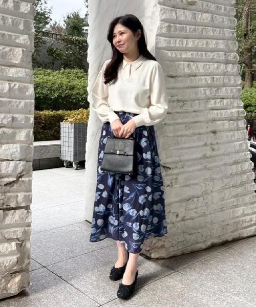 couture brooch（クチュールブローチ）の「【洗える】チューリップ柄スカート（スカート・レディース・ネイビー/オフホワイト・36/42/40/38）」の7枚目の写真