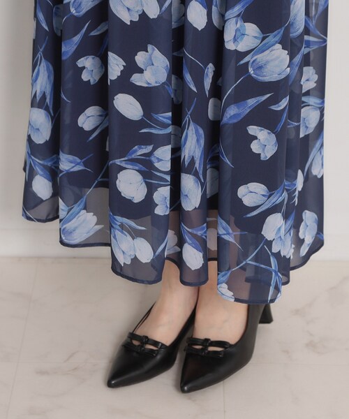 couture brooch（クチュールブローチ）の「【洗える】チューリップ柄スカート（スカート・レディース・ネイビー/オフホワイト・36/42/40/38）」の18枚目の写真