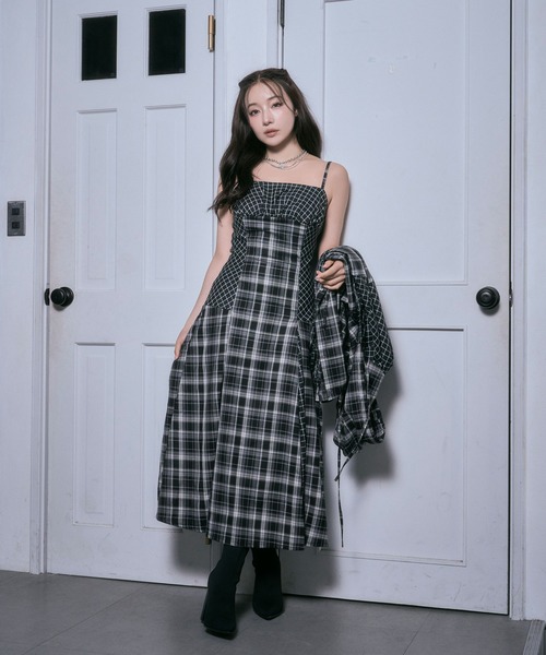 ANDGEEBEE（アンジービー）の「ドッキングチェックキャミワンピ（ワンピース・レディース・ネイビー/ブラック・FREE）」の10枚目の写真