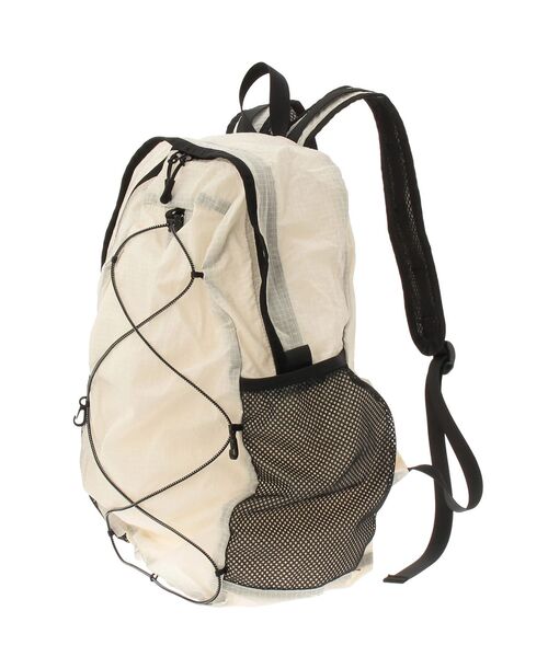 Ungrid（アングリッド）の「パッカブルナイロンバックパック（バックパック/リュック・レディース・オフホワイト/ブラック・FREE）」の10枚目の写真