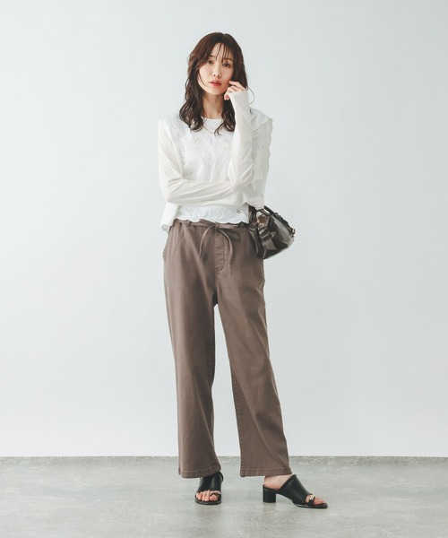 GLOBAL WORK(グローバルワーク)の「GOODデニムイージー綿麻パンツ/634610(デニムパンツ・レディース・サックスブルー/ブルー/ダークブラウン・X-SMALL/MEDIUM/SMALL/LARGE)」の8枚目の写真