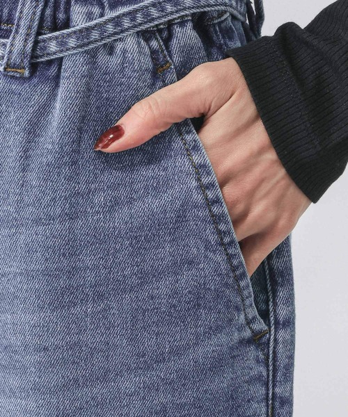 GLOBAL WORK(グローバルワーク)の「GOODデニムイージー綿麻パンツ/634610(デニムパンツ・レディース・サックスブルー/ブルー/ダークブラウン・X-SMALL/MEDIUM/SMALL/LARGE)」の13枚目の写真