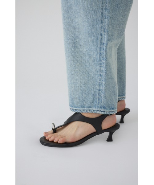 RIM.ARK(リムアーク)の「Motif toe thong sandal モチーフ トゥ トング サンダル(サンダル・レディース・ブラウン/ブラック・36/37/38/39)」の16枚目の写真
