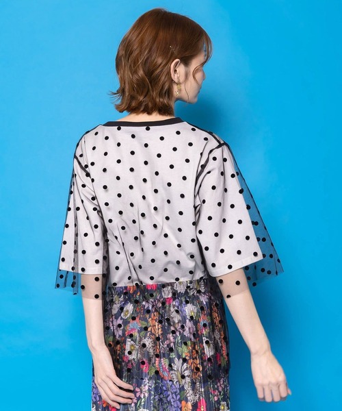 ScoLar（スカラー）の「ScoLar(スカラー) ドットチュール重ね花ネコ柄Tシャツ（Tシャツ/カットソー・レディース・オフホワイト/ブラック/パープル・MEDIUM）」の12枚目の写真