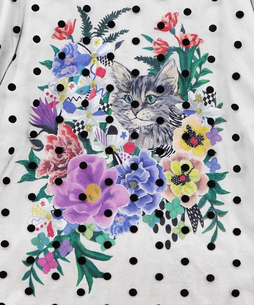 ScoLar（スカラー）の「ScoLar(スカラー) ドットチュール重ね花ネコ柄Tシャツ（Tシャツ/カットソー・レディース・オフホワイト/ブラック/パープル・MEDIUM）」の11枚目の写真