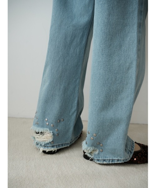 Katrin TOKYO（カトリーントーキョー）の「studded hem denim（デニムパンツ・レディース・ライトブルー/インディゴブルー・XS/S-Short/M/S）」の14枚目の写真