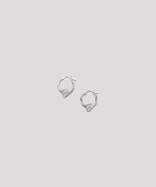 LAPUIS(ラピュイ)の「LAPUIS(ラピュイ)Connect coil pierced earrings(ピアス(両耳用)・レディース・シルバー/マルチ/ゴールド・FREE)」の6枚目の写真