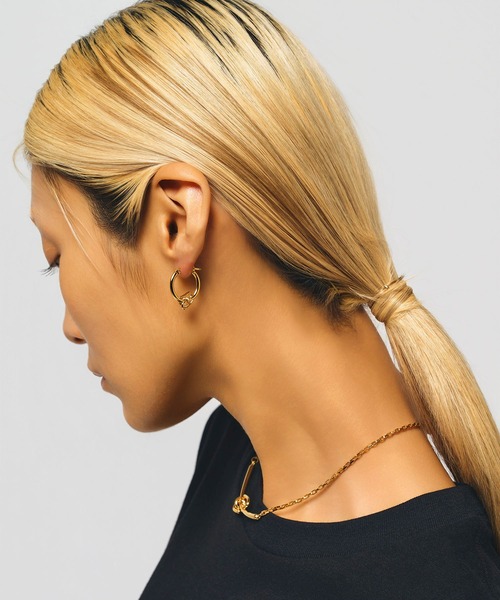 LAPUIS(ラピュイ)の「LAPUIS(ラピュイ)Connect coil pierced earrings(ピアス(両耳用)・レディース・シルバー/マルチ/ゴールド・FREE)」の16枚目の写真
