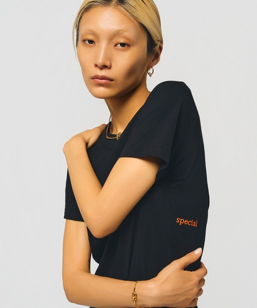 LAPUIS(ラピュイ)の「LAPUIS(ラピュイ)Connect coil pierced earrings(ピアス(両耳用)・レディース・シルバー/マルチ/ゴールド・FREE)」の20枚目の写真