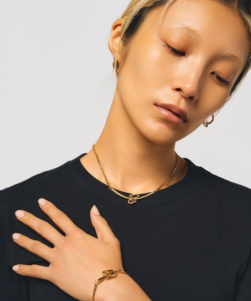 LAPUIS(ラピュイ)の「LAPUIS(ラピュイ)Connect coil pierced earrings(ピアス(両耳用)・レディース・シルバー/マルチ/ゴールド・FREE)」の19枚目の写真