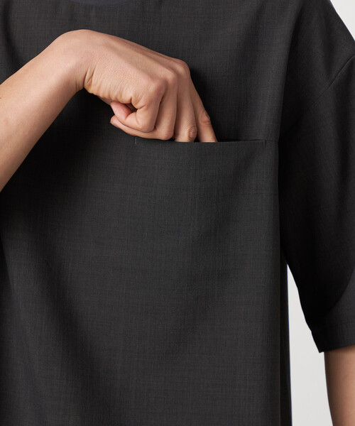 COMME CA ISM（コムサイズム）の「【吸水速乾】リネンライクポリエステル 布帛Tシャツ（Tシャツ/カットソー・メンズ・カーキ/ブラック/ベージュ/ネイビー・LARGE/MEDIUM）」の22枚目の写真