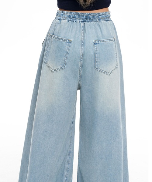 2ly2(トゥーリートゥー)の「ワイドシルエット デニムパンツ(デニムパンツ・レディース・ブルー・FREE)」の10枚目の写真