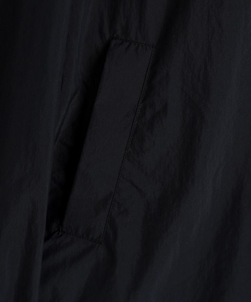 GOLD（ゴールド）の「GOLD / ゴールド：COTTON / NYLON WEATHER CLOTH PULLOVER PARKA：26A-GL15858[MUS]（ナイロンジャケット・メンズ・ブラック・M）」の4枚目の写真