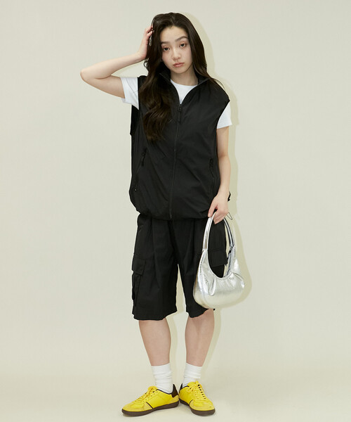 PUBLUX(パブリュクス)の「PUBLUX/パブリュクス LOVE POP STUDIO ナイロンベスト<セットアップ対応> 限定展開(ベスト・メンズ・ブラック/グレー/ベージュ・LARGE/SMALL/MEDIUM)」の13枚目の写真