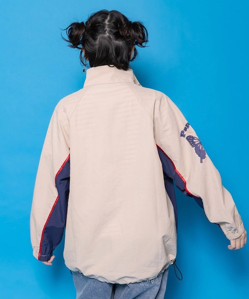 ScoLar（スカラー）の「ScoLar(スカラー) スカラーちゃん×ネコ レーシング風ブルゾン（ブルゾン・レディース・アイボリー・MEDIUM）」の2枚目の写真