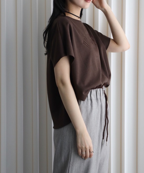model：164cm. 着用サイズ：FREE