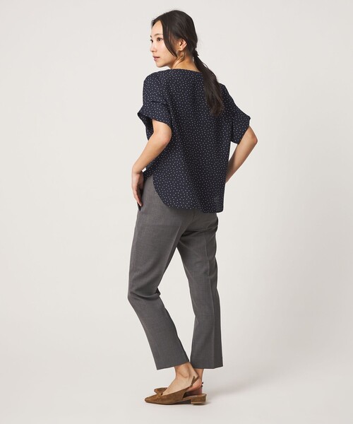 A DAY IN THE LIFE UNITED ARROWS(アデイインザライフユナイテッドアローズ)の「リネンライク プリント キーネック ドルマンブラウス <A DAY IN THE LIFE>(シャツ/ブラウス・レディース・ダークブラウン/ベージュ/ネイビー・FREE)」の5枚目の写真