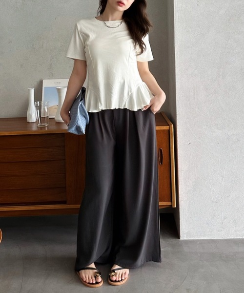 Eclat one(エクラワン)の「【Eclat one】コンパクト ペプラム クルーネック カットソー(Tシャツ/カットソー・レディース・グレー/ブラック/アイボリー・FREE)」の8枚目の写真