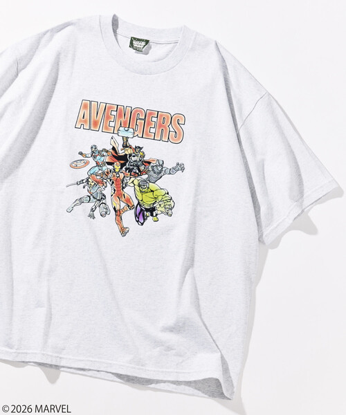 FREAK'S STORE(フリークスストア)の「MARVEL/マーベル/アベンジャーズ/クルーネックTシャツ/静電フロッキー加工(Tシャツ/カットソー・メンズ・ブラック/ホワイト/ライトグレー・MEDIUM/LARGE)」の3枚目の写真