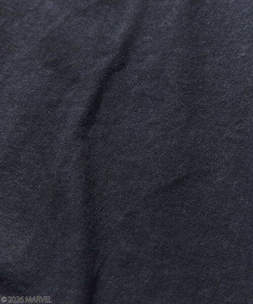 FREAK'S STORE(フリークスストア)の「MARVEL/マーベル/アベンジャーズ/クルーネックTシャツ/静電フロッキー加工(Tシャツ/カットソー・メンズ・ブラック/ホワイト/ライトグレー・MEDIUM/LARGE)」の10枚目の写真