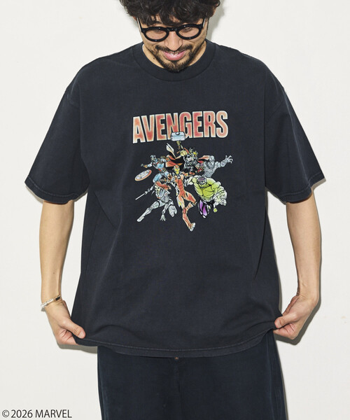 FREAK'S STORE(フリークスストア)の「MARVEL/マーベル/アベンジャーズ/クルーネックTシャツ/静電フロッキー加工(Tシャツ/カットソー・メンズ・ブラック/ホワイト/ライトグレー・MEDIUM/LARGE)」の12枚目の写真