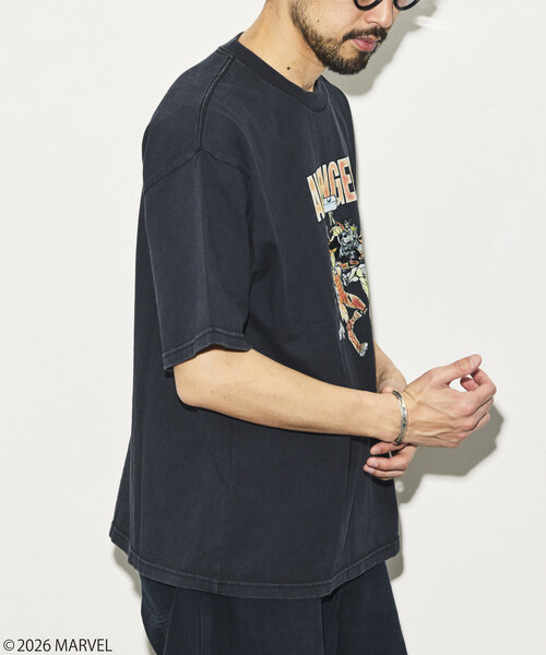 FREAK'S STORE(フリークスストア)の「MARVEL/マーベル/アベンジャーズ/クルーネックTシャツ/静電フロッキー加工(Tシャツ/カットソー・メンズ・ブラック/ホワイト/ライトグレー・MEDIUM/LARGE)」の15枚目の写真