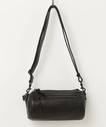 Creed（クリード）の「Garment roll shoulder（ショルダーバッグ）」