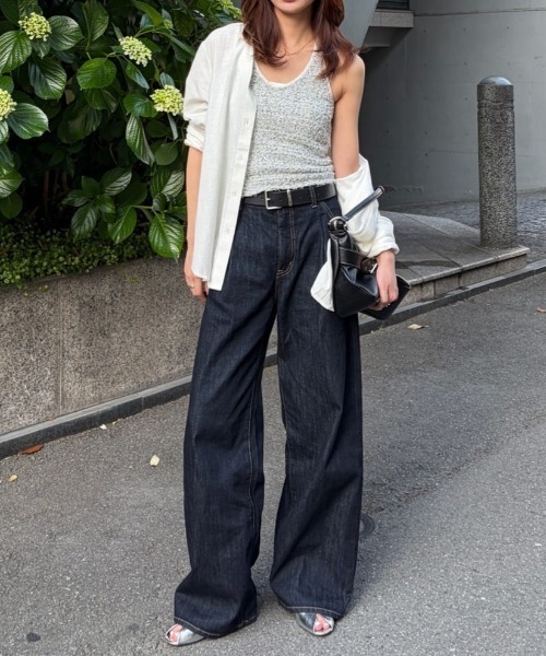 MOUSSY(マウジー)の「LINEN BLEND BASIC シャツ(シャツ/ブラウス・レディース・ホワイト/ベージュ/ネイビー・FREE)」の14枚目の写真