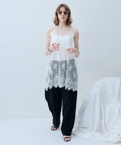 flaeu(フラユ)の「Volume Easy Pants(スラックス・レディース・ベージュ/ブラック/グレー・MEDIUM/SMALL)」の9枚目の写真