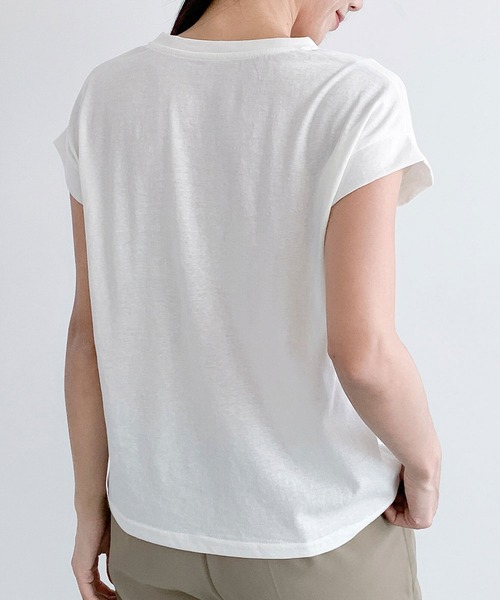 LOWO(ロワ)の「抜群の伸縮性!Vネックフレンチスリーブカットソー(Tシャツ/カットソー・レディース・ホワイト/モカ/ベージュ/グレー/ブラック・FREE)」の8枚目の写真