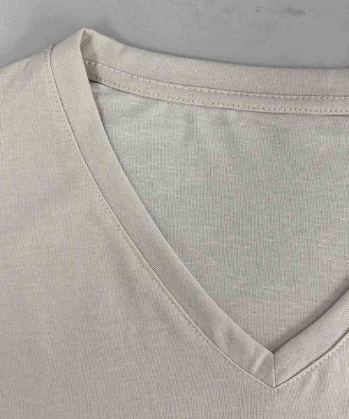 LOWO(ロワ)の「抜群の伸縮性!Vネックフレンチスリーブカットソー(Tシャツ/カットソー・レディース・ホワイト/モカ/ベージュ/グレー/ブラック・FREE)」の18枚目の写真