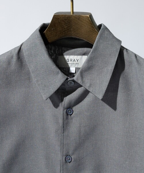 ABAHOUSE GRAY(アバハウスグレイ)の「【イージーケア】リネンブレンド 長袖シャツ(シャツ/ブラウス・メンズ・グレイッシュベージュ/サックスブルー/モスグリーン/ホワイト/チャコールグレー・50/48/46)」の6枚目の写真
