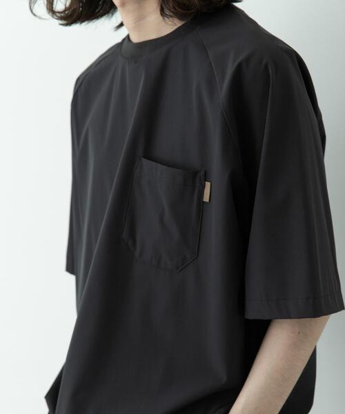 URBAN RESEARCH Sonny Label(アーバンリサーチサニーレーベル)の「『接触冷感』『速乾』BREEZE FIT クルーネックTシャツ(Tシャツ/カットソー・メンズ・ブラック/チャコールグレー/ネイビー・MEDIUM/LARGE/X-LARGE)」の13枚目の写真