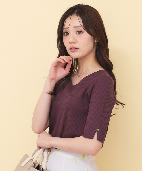 index(インデックス)の「【接触冷感】ハートネックリボンボタンワイドリブ《UVケア/洗濯機OK》(Tシャツ/カットソー・レディース・ブラック/ダークオレンジ/オフホワイト・40/38/36)」の14枚目の写真