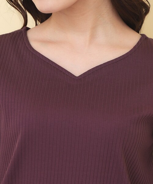 index(インデックス)の「【接触冷感】ハートネックリボンボタンワイドリブ《UVケア/洗濯機OK》(Tシャツ/カットソー・レディース・ブラック/ダークオレンジ/オフホワイト・40/38/36)」の21枚目の写真