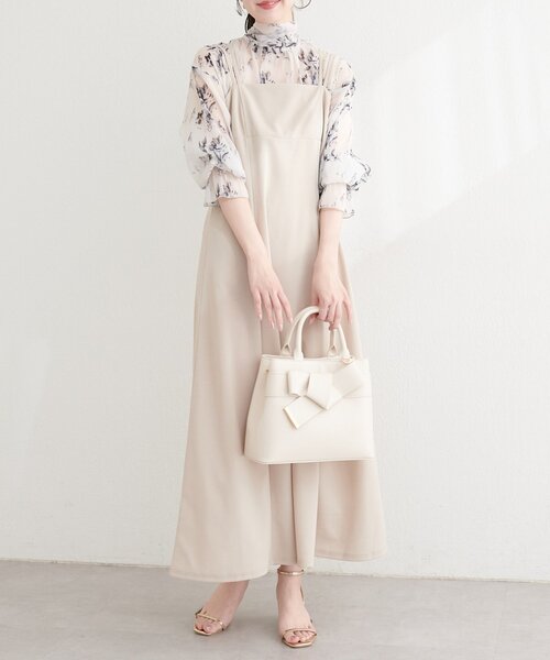 natural couture(ナチュラルクチュール)の「カットジョーゼットキャミワンピース(ワンピース・レディース・グレー/その他2/その他1/ドット/ブラック/グレイッシュベージュ・FREE)」の12枚目の写真