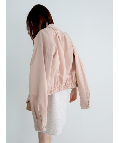 miies miim(ミーエスミーム)の「reversible short blouson(ブルゾン・レディース・ベージュ/ピンク・FREE)」の6枚目の写真