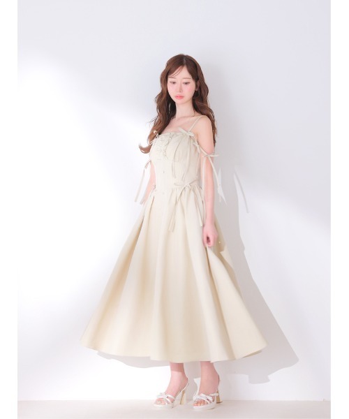M me eme(エムミーエメ)の「Broad ribbon bare flare onepiece(ワンピース・レディース・ベージュ/ブラック・FREE/XS)」の14枚目の写真