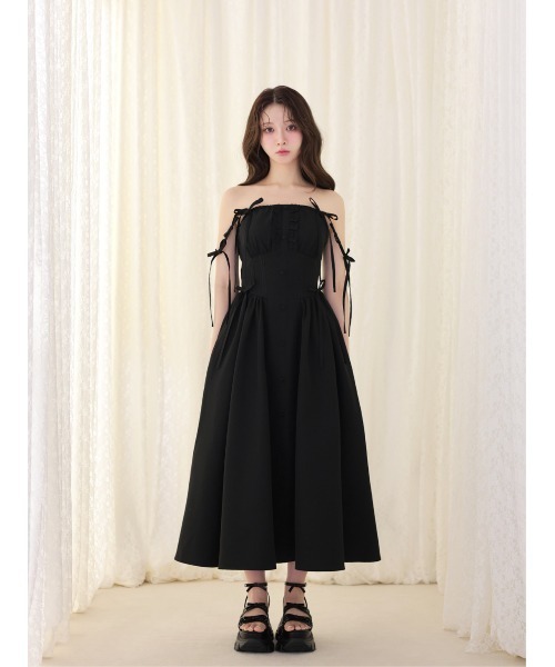 M me eme(エムミーエメ)の「Broad ribbon bare flare onepiece(ワンピース・レディース・ベージュ/ブラック・FREE/XS)」の11枚目の写真