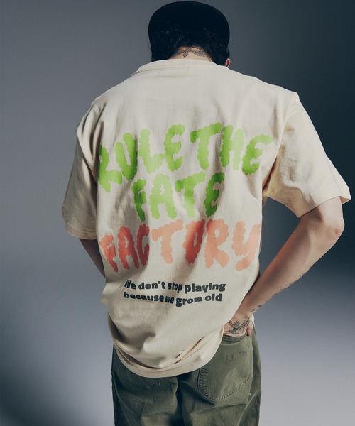 RULE THE FATE（ルールザフェイト）の「RTF FLUFFY TEE/フラッフィーTシャツ（Tシャツ/カットソー・メンズ・ベージュ/ブラック・2/1/0）」の3枚目の写真