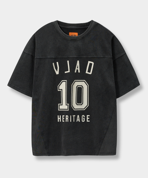 DIMITRI BLACK(ディミトリブラック)の「VLAD ターンオーバーアートワークロゴラグビーシャツ半袖Tシャツ_3 COLOR(Tシャツ/カットソー・レディース・ネイビー/ダークグレー/ブラック・LARGE/X-LARGE/MEDIUM)」の21枚目の写真
