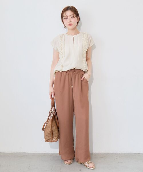 le.coeur blanc（ルクールブラン）の「ジョーゼットブラウス×パンツセット（ワンピース・レディース・キャメル/ブラック・38）」の16枚目の写真