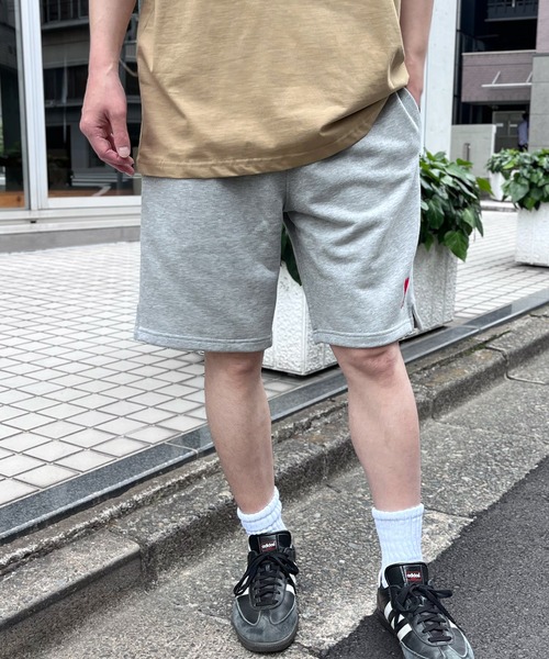 AMI Alexandre Mattiussi(アミアレクサンドルマテュッシ)の「【AMI PARIS】アミ パリス AMI DE COEUR Short Pantsトラックショーツ ハーフパンツ スウェットパンツ(スウェットパンツ・メンズ・ヘザーグレー/ブラック・M/L/XL)」の7枚目の写真