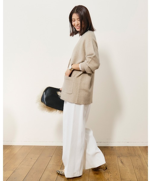 DoCLASSE( ドゥクラッセ)の「ヴィスコースツイル・タックワイドパンツ(その他パンツ・レディース・ホワイト/ベージュ/ミント・11/9)」の5枚目の写真