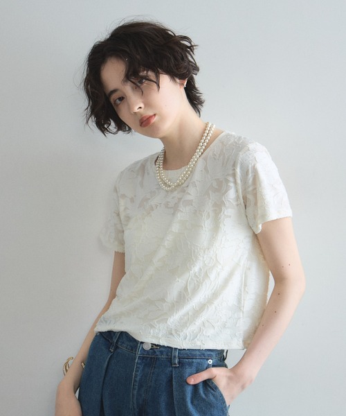 &. NOSTALGIA(アンドドットノスタルジア)の「花柄オパール半袖Tシャツ(Tシャツ/カットソー・レディース・アイボリー/ブラック・FREE)」の3枚目の写真