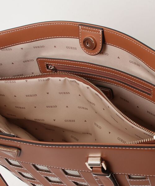Guess(ゲス)の「FRANKIE Tote トートバッグ(トートバッグ・レディース・ブラック・ONE SIZE)」の14枚目の写真